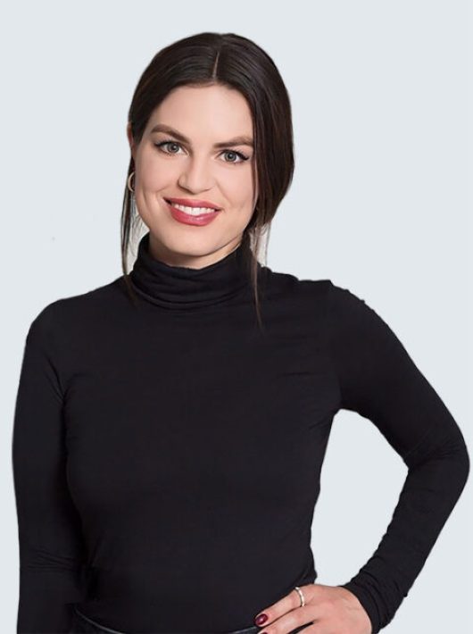 44-Lena-Schroeder-solo-3-480x643
